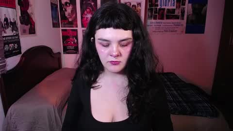 Snapshot of sofia_coolle chatting on 04.23.26 Sofi online show from 04.23.26