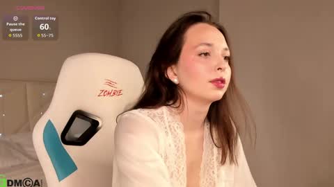 Snapshot of sofia_gaze chatting on 05.10.26 Sofia Gaze online show from 05.10.26