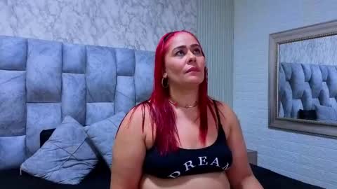 sofia gutierrez   online show from 11.27.25