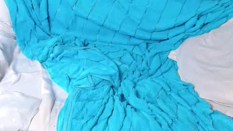 Sofia here online show from 02.22.25