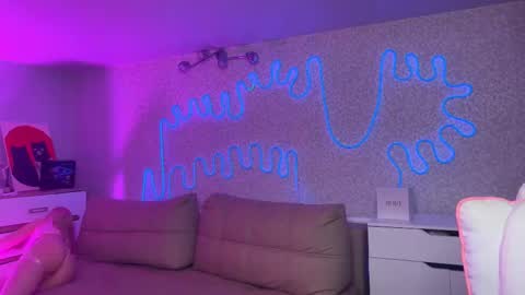 Sofia online show from 10.19.25