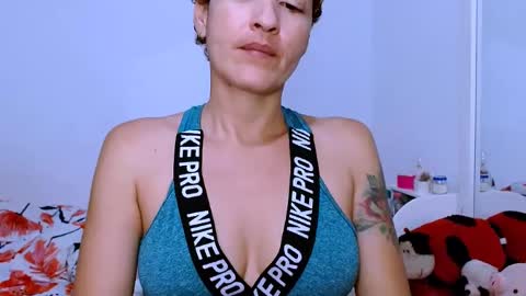 Snapshot of sofia_mark20 chatting on 02.26.25 Sofia online show from 02.26.25