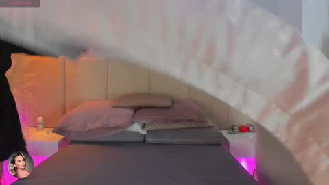 SOFIA PAMELA online show from 02.19.26