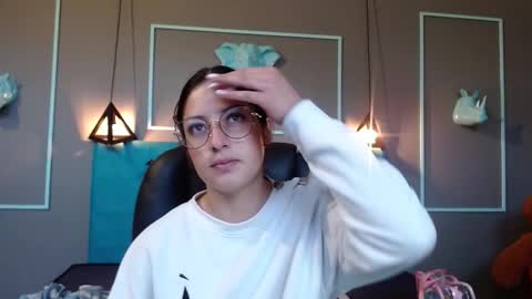 Sofa online show from 10.10.25