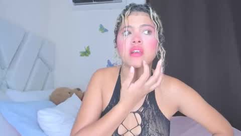 sofiacastillo01 online show from 05.10.26