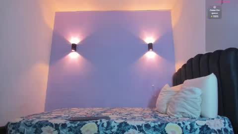 Snapshot of sofiaclaus_19 chatting on 01.08.25 Sofia online show from 01.08.25