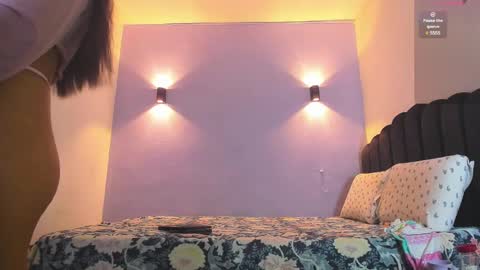 Snapshot of sofiaclaus_19 chatting on 03.11.25 Sofia online show from 03.11.25