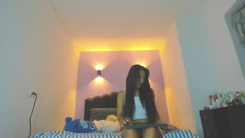 Snapshot of sofiaclaus_19 chatting on 05.11.26 Sofia online show from 05.11.26