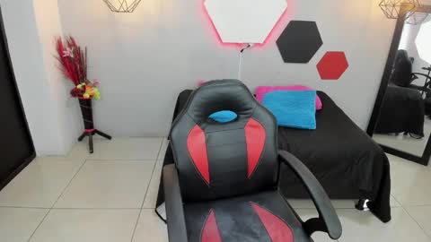 sofia online show from 02.21.25