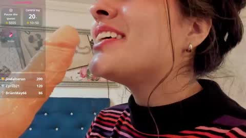 Sofi - next broadcast today 1030pm Colombia time online show from 02.19.25