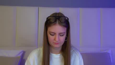 Snapshot of sofiasarvain chatting on 02.24.26 Sofia online show from 02.24.26