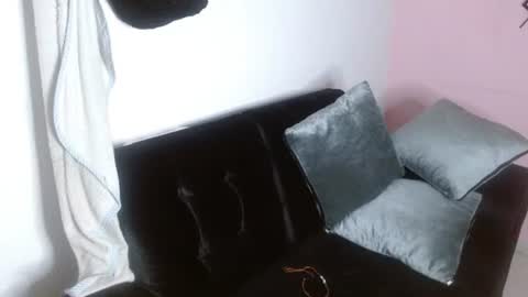 Snapshot of sofiasexygirl69 chatting on 06.19.26 sofiasexygirl69 online show from 06.19.26