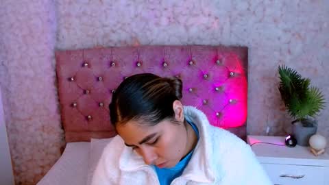 Snapshot of sofiazaf447769 chatting on 02.16.26 SOFIA online show from 02.16.26