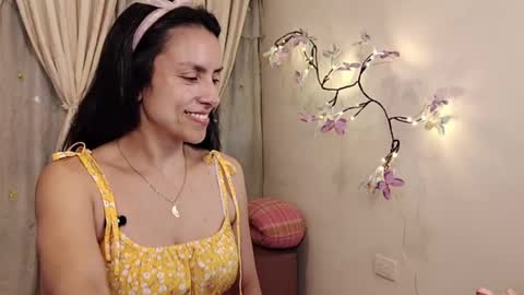 Sofi Bella online show from 04.13.26