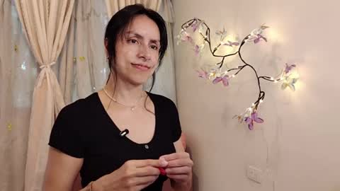 Sofi Bella online show from 05.14.26