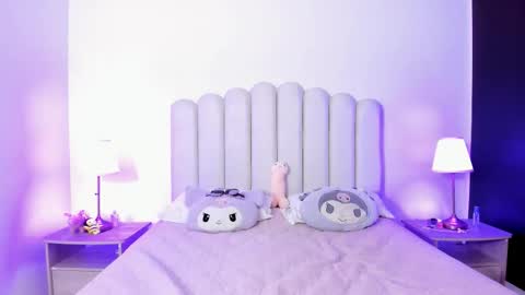 sofiebunnie online show from 10.17.25