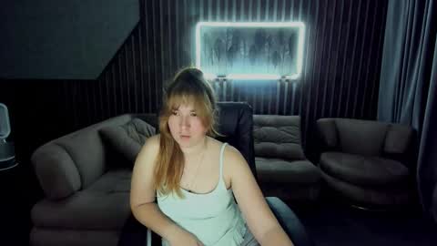 sofii_darling online show from 10.24.25