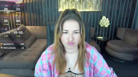 Snapshot of sofii_darling chatting on 05.11.26 sofii_darling online show from 05.11.26
