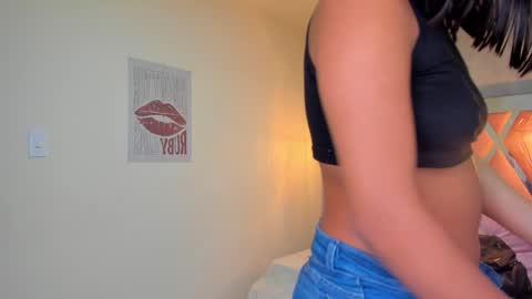   online show from 01.22.25