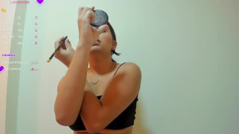   online show from 03.05.25