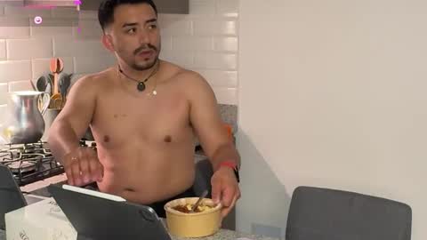 Snapshot of sofii_n_diego chatting on 02.25.26 sofii_n_diego online show from 02.25.26