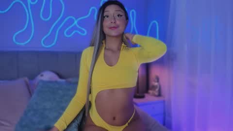 Sofi online show from 11.05.25