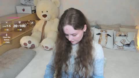 Snapshot of soft_purr_kitty chatting on 02.08.25 Mia online show from 02.08.25