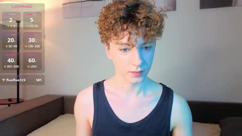 Snapshot of softcrave_ chatting on 04.10.26 Angel online show from 04.10.26