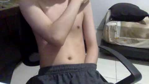 Snapshot of softedge04 chatting on 01.09.26 softedge04 online show from 01.09.26