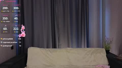 Elly online show from 04.25.26