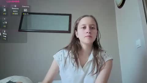 Snapshot of softiesophie1 chatting on 07.22.26 Sophie online show from 07.22.26