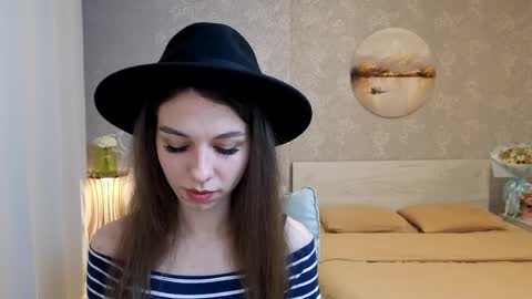 Snapshot of softwine chatting on 04.08.26 Kelly online show from 04.08.26