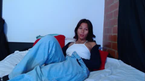  Sofy  online show from 12.14.25