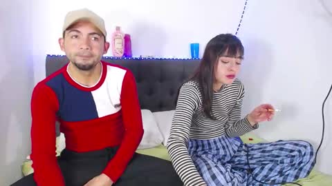 Snapshot of sofya_n_andy_ chatting on 09.09.25 sofya_n_andy_ online show from 09.09.25