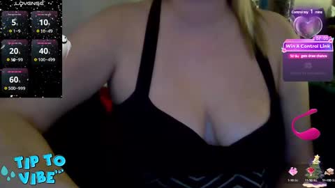 Snapshot of solesticia chatting on 12.02.24 solesticia online show from 12.02.24