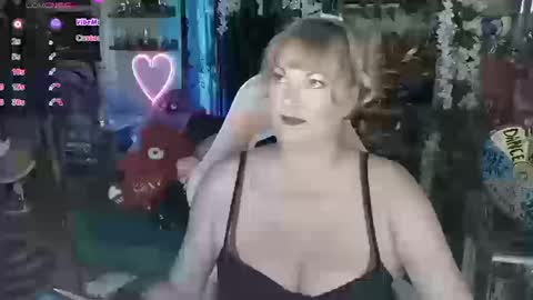 Snapshot of solesticia chatting on 10.12.25 solesticia online show from 10.12.25
