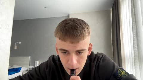 Jett online show from 04.10.26