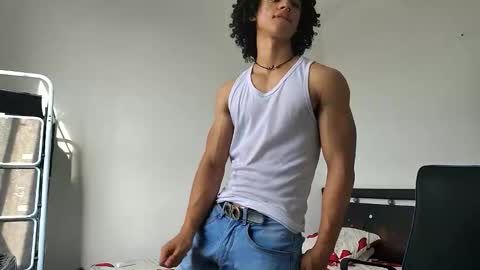 Snapshot of solorizo chatting on 04.22.26 Hi Im Weller Check my Bio online show from 04.22.26