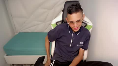 ESTEBAN online show from 05.23.26