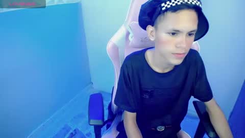ESTEBAN online show from 06.15.26