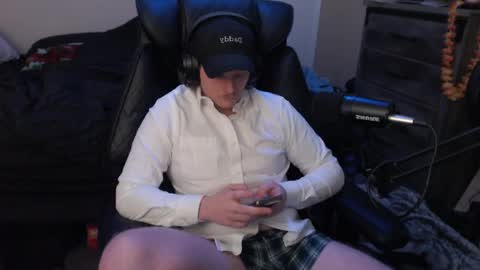 Lover Boi online show from 04.04.26