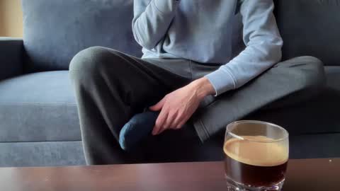 Sondages online show from 02.12.25