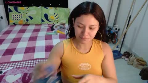 Snapshot of sonialatin69 chatting on 05.28.26 sonialatin69 online show from 05.28.26
