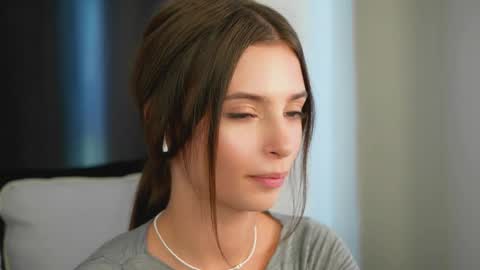 Eva 3 online show from 09.11.25