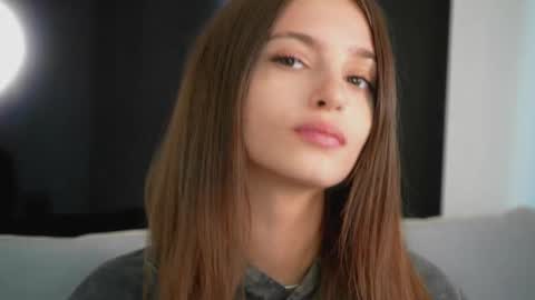 Eva 3 online show from 09.15.25