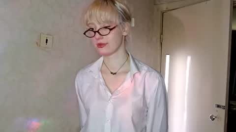 Snapshot of sookdorph chatting on 07.17.26 Jane online show from 07.17.26