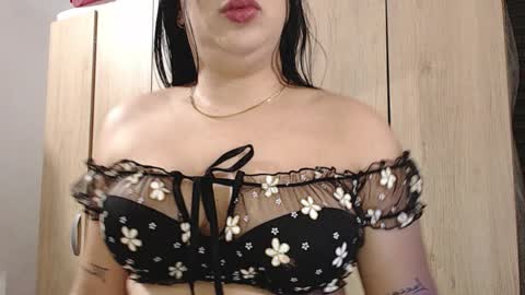 sophi26 online show from 10.24.25