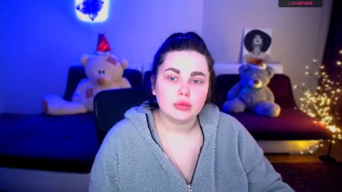 Snapshot of sophia__olsen chatting on 12.08.24 sophia__olsen online show from 12.08.24