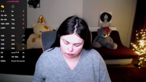 Snapshot of sophia__olsen chatting on 12.26.24 sophia__olsen online show from 12.26.24