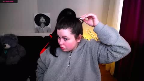 Snapshot of sophia__olsen chatting on 02.27.25 sophia__olsen online show from 02.27.25